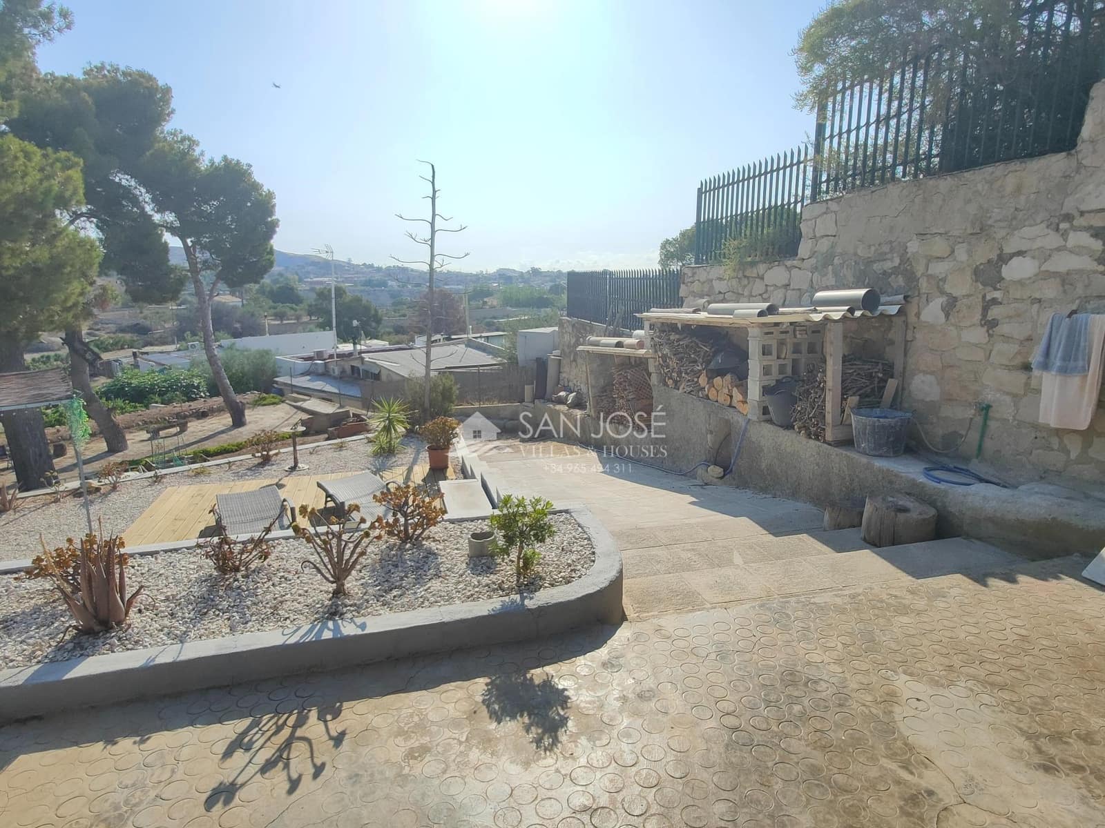 Chalet de 4 habitaciones en Elche / Elx en venta - 310.000 € (Ref: 9252287)