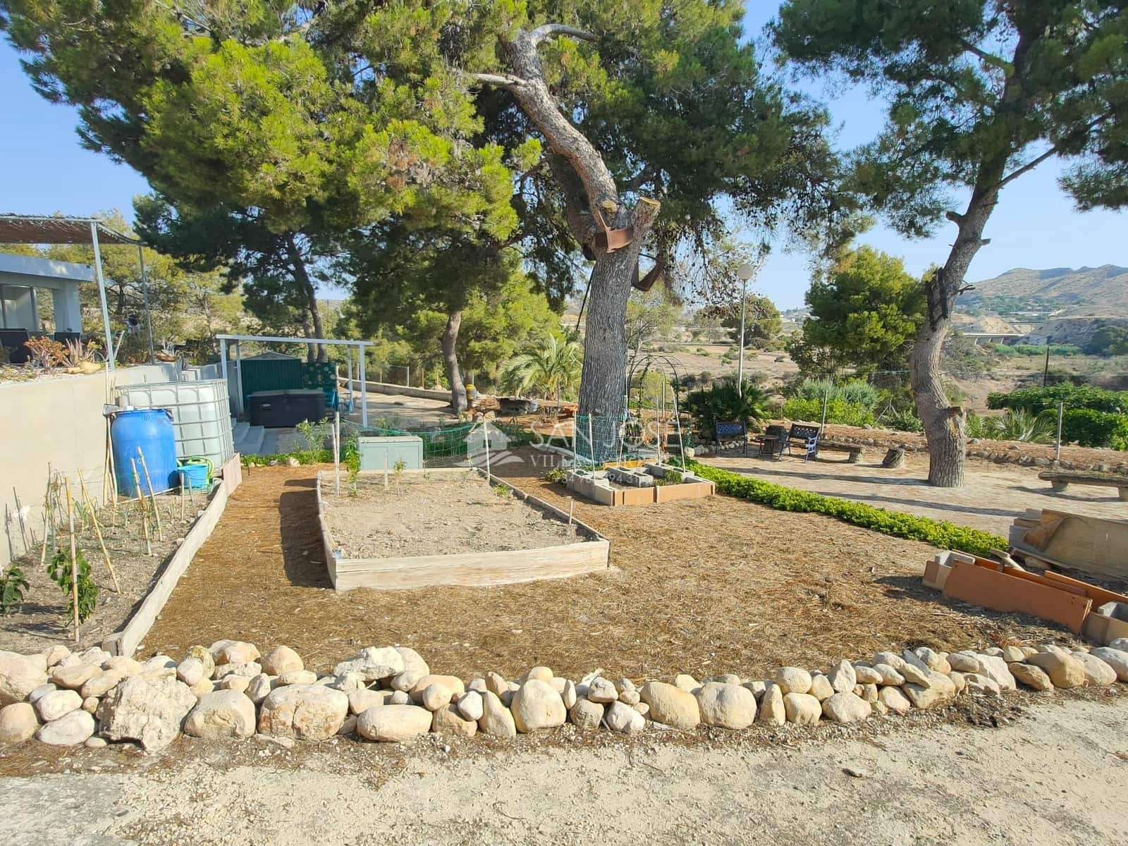 Chalet de 4 habitaciones en Elche / Elx en venta - 310.000 € (Ref: 9252287)