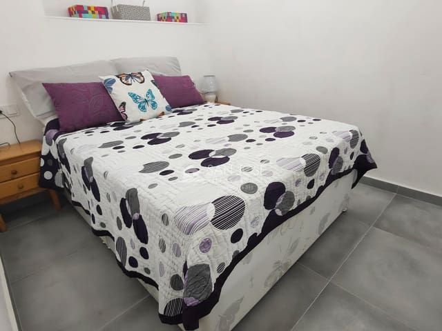 Chalet de 4 habitaciones en Elche / Elx en venta - 310.000 € (Ref: 9252287)