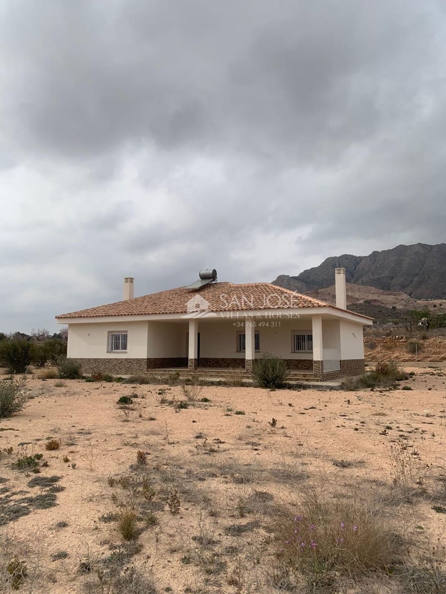 3 soveværelse Villa til salg i Macisvenda - € 300.000 (Ref: 9255186)