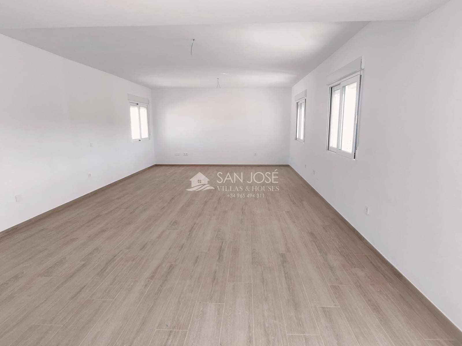 3 soveværelse Villa til salg i Macisvenda - € 300.000 (Ref: 9255186)