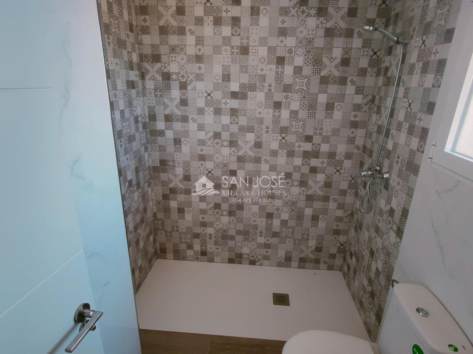 3 soveværelse Villa til salg i Macisvenda - € 300.000 (Ref: 9255186)