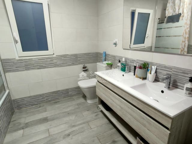 3 camera da letto Appartamento in vendita in Carolinas Altas, Alicante città - 165.500 € (Rif: 9262806)
