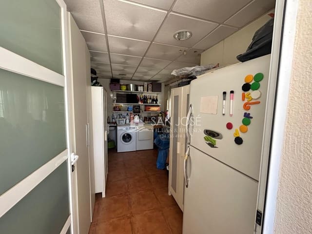 Chalet de 3 habitaciones en Aspe en venta con piscina garaje - 295.000 € (Ref: 9266516)