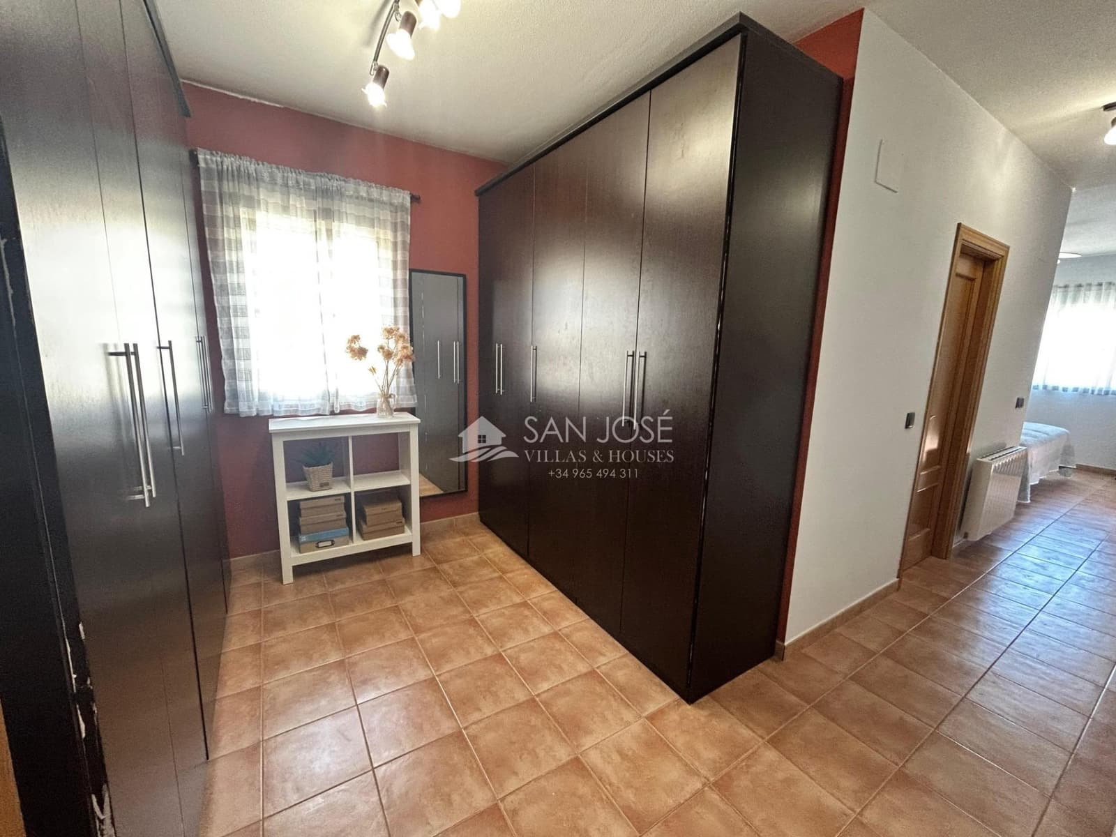 Chalet de 3 habitaciones en Aspe en venta con piscina garaje - 295.000 € (Ref: 9266516)