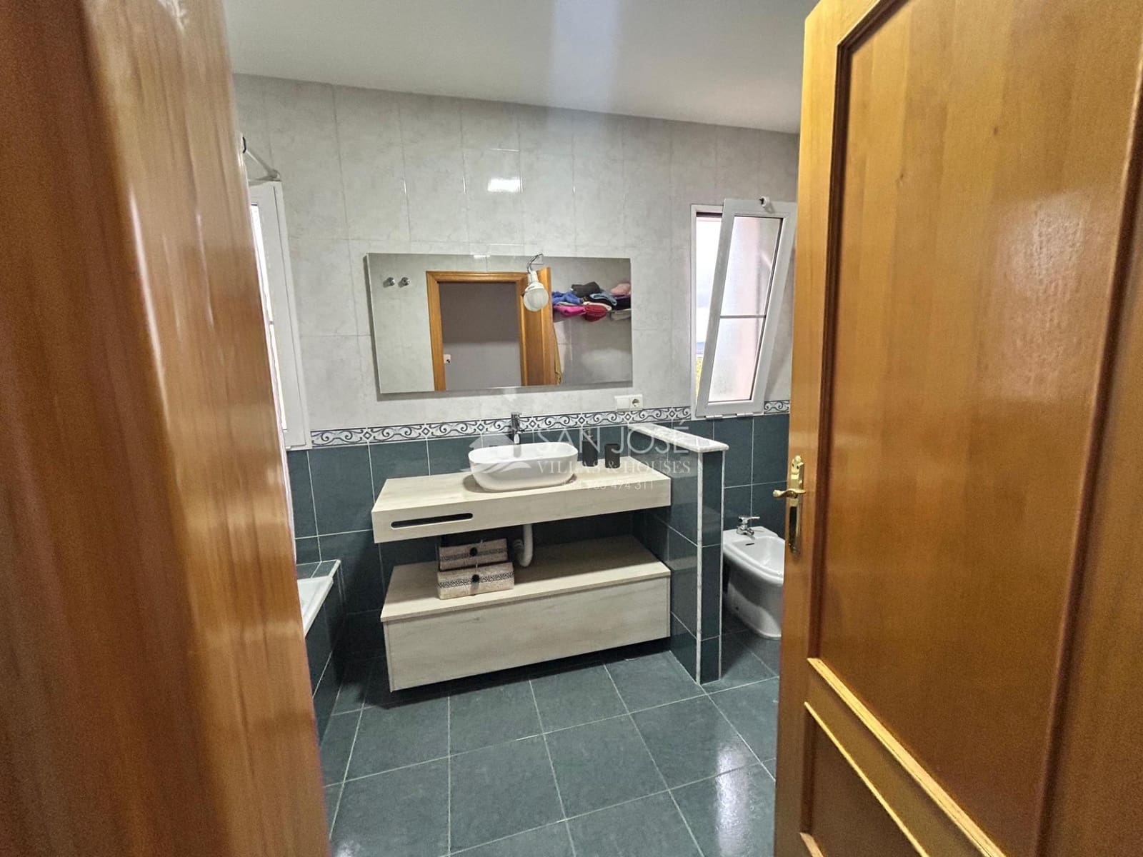 Chalet de 3 habitaciones en Aspe en venta con piscina garaje - 295.000 € (Ref: 9266516)