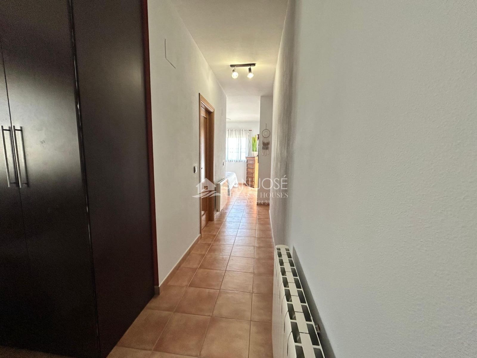 Chalet de 3 habitaciones en Aspe en venta con piscina garaje - 295.000 € (Ref: 9266516)