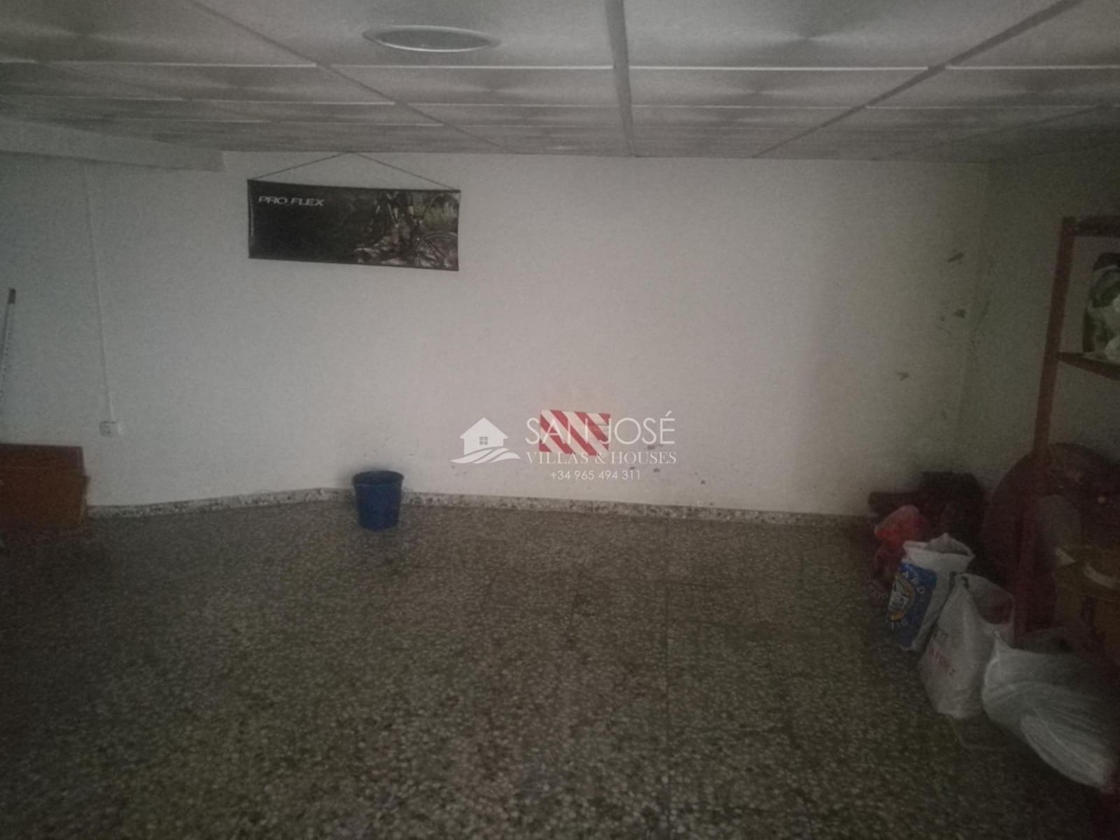 Chalet de 3 habitaciones en Aspe en venta con piscina garaje - 295.000 € (Ref: 9266516)