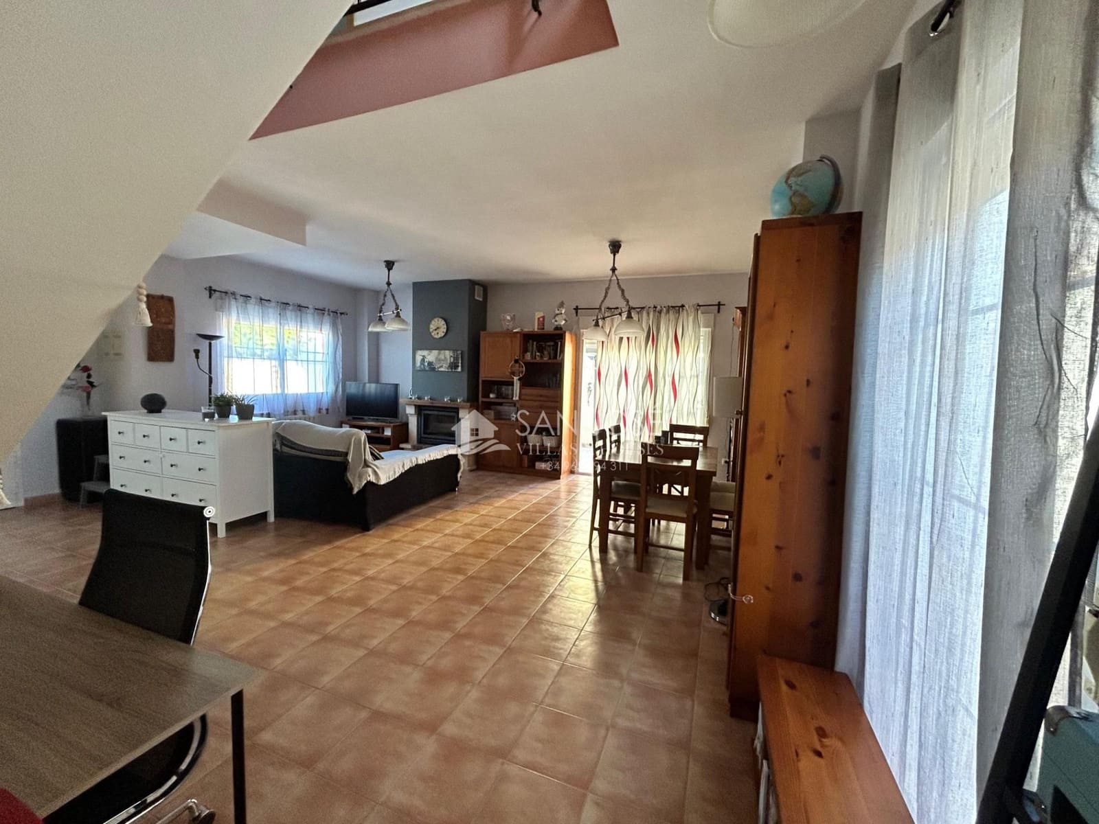 Chalet de 3 habitaciones en Aspe en venta con piscina garaje - 295.000 € (Ref: 9266516)