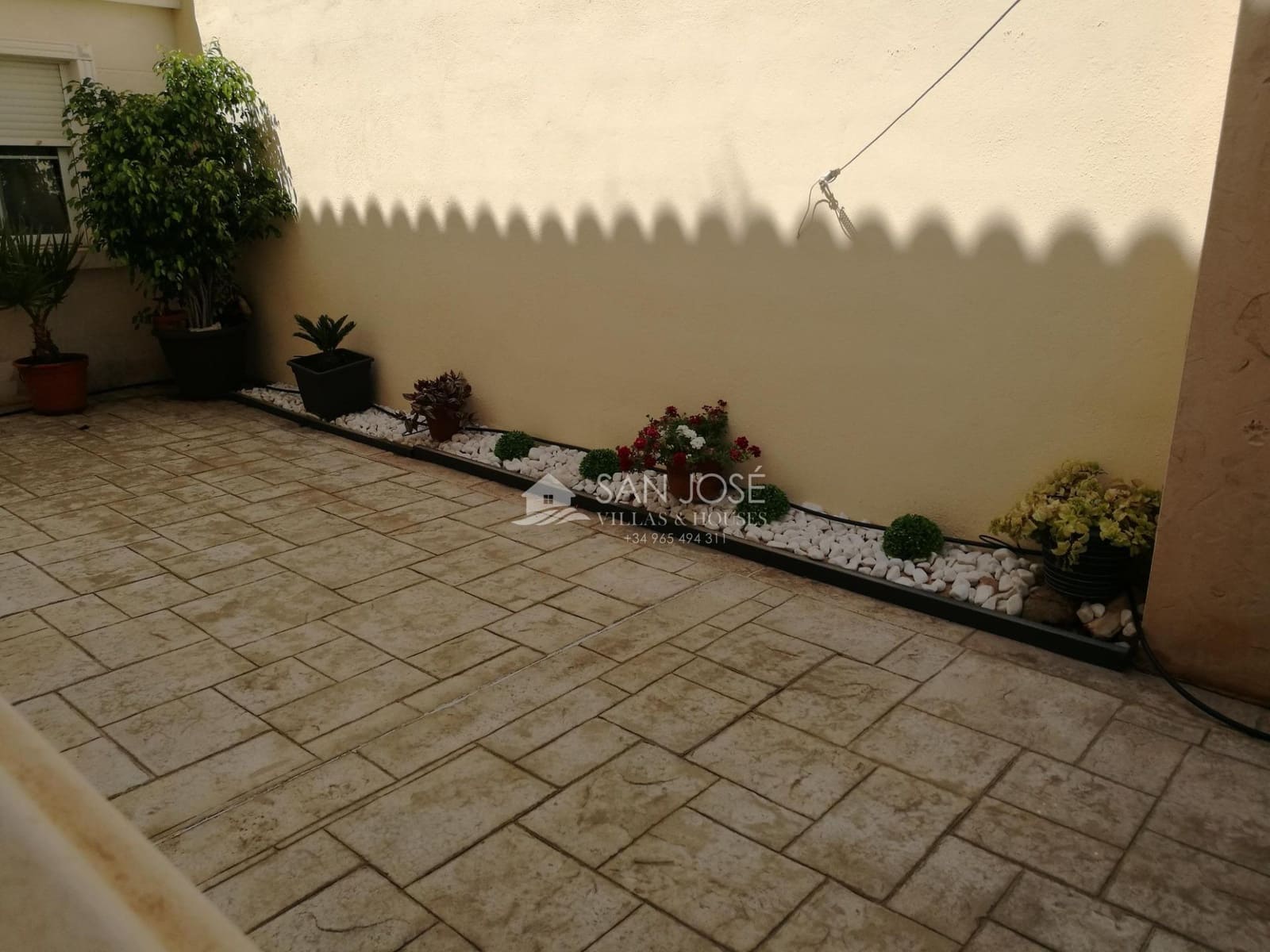 Chalet de 3 habitaciones en Aspe en venta con piscina garaje - 295.000 € (Ref: 9266516)