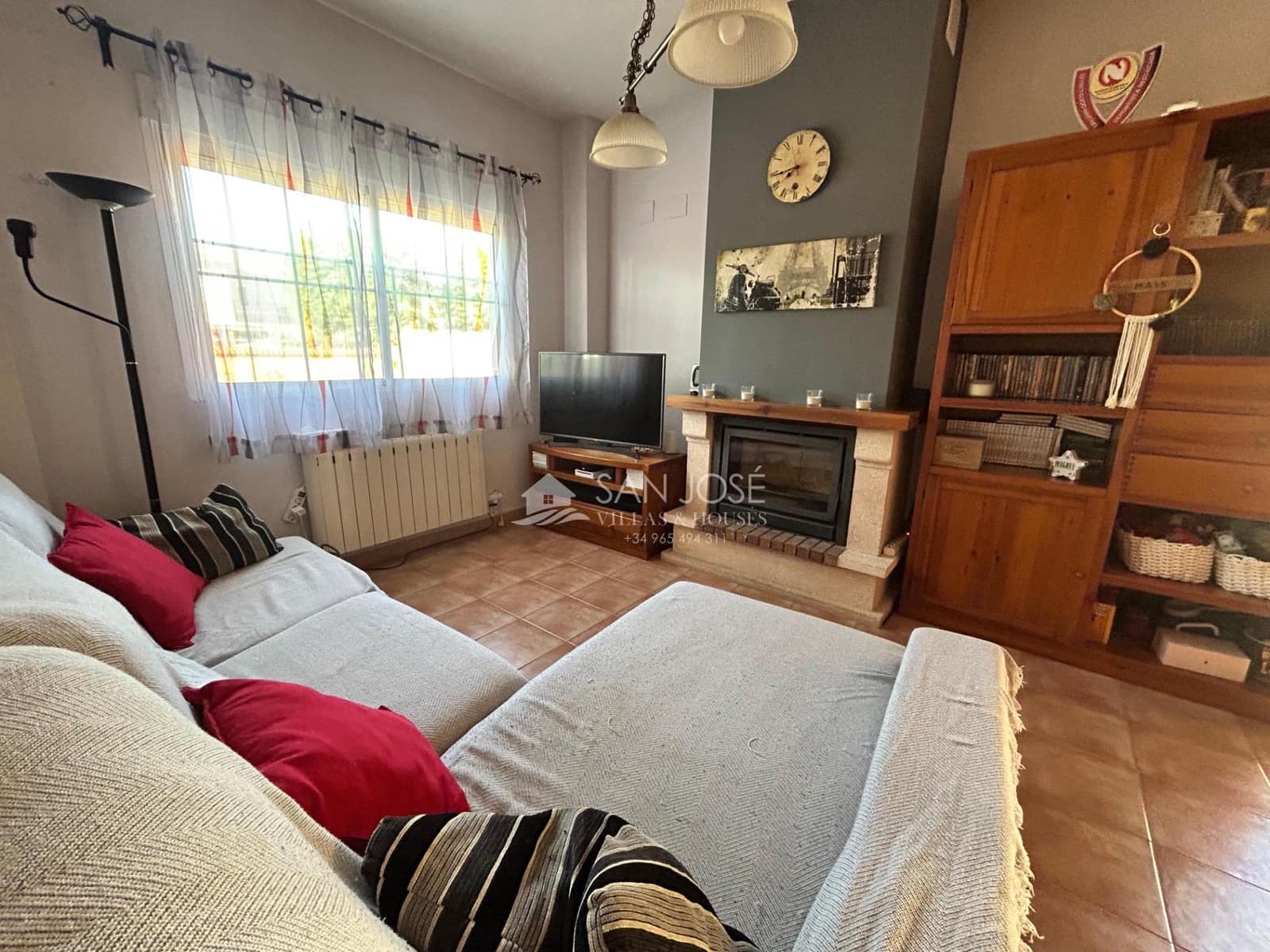 Chalet de 3 habitaciones en Aspe en venta con piscina garaje - 295.000 € (Ref: 9266516)