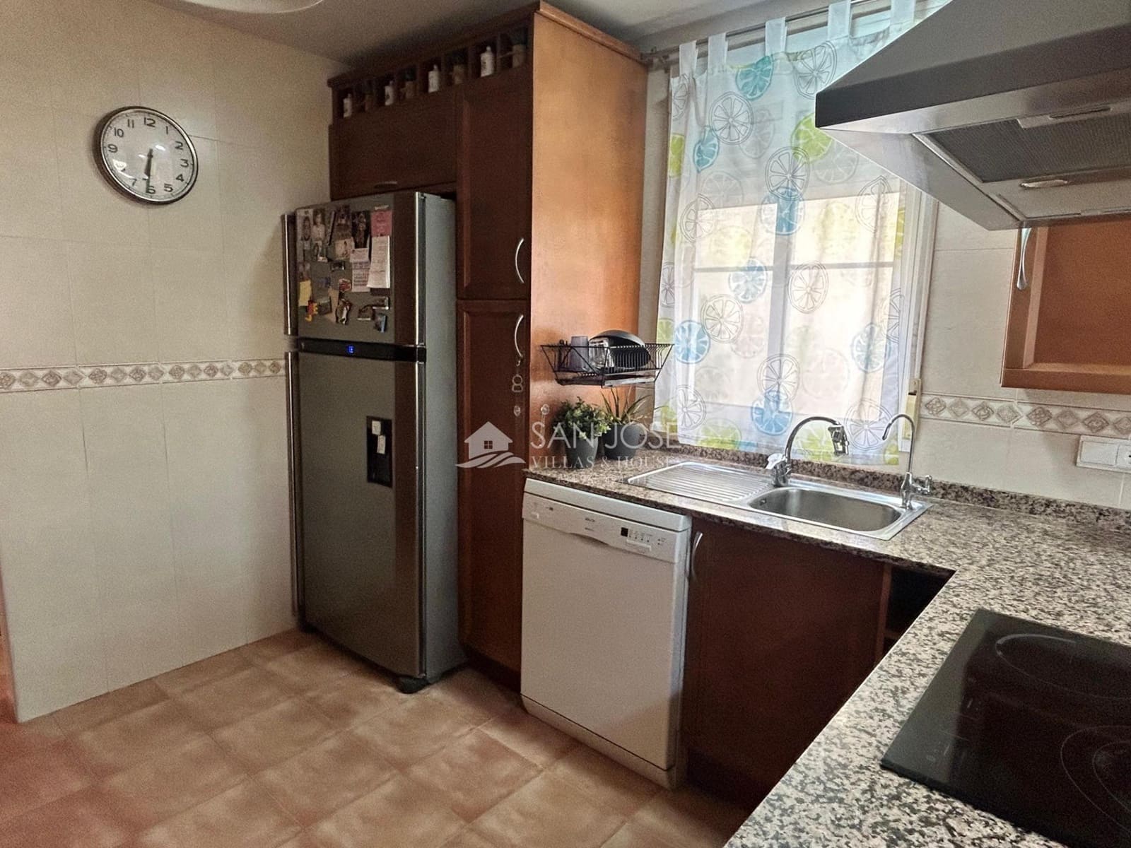 Chalet de 3 habitaciones en Aspe en venta con piscina garaje - 295.000 € (Ref: 9266516)