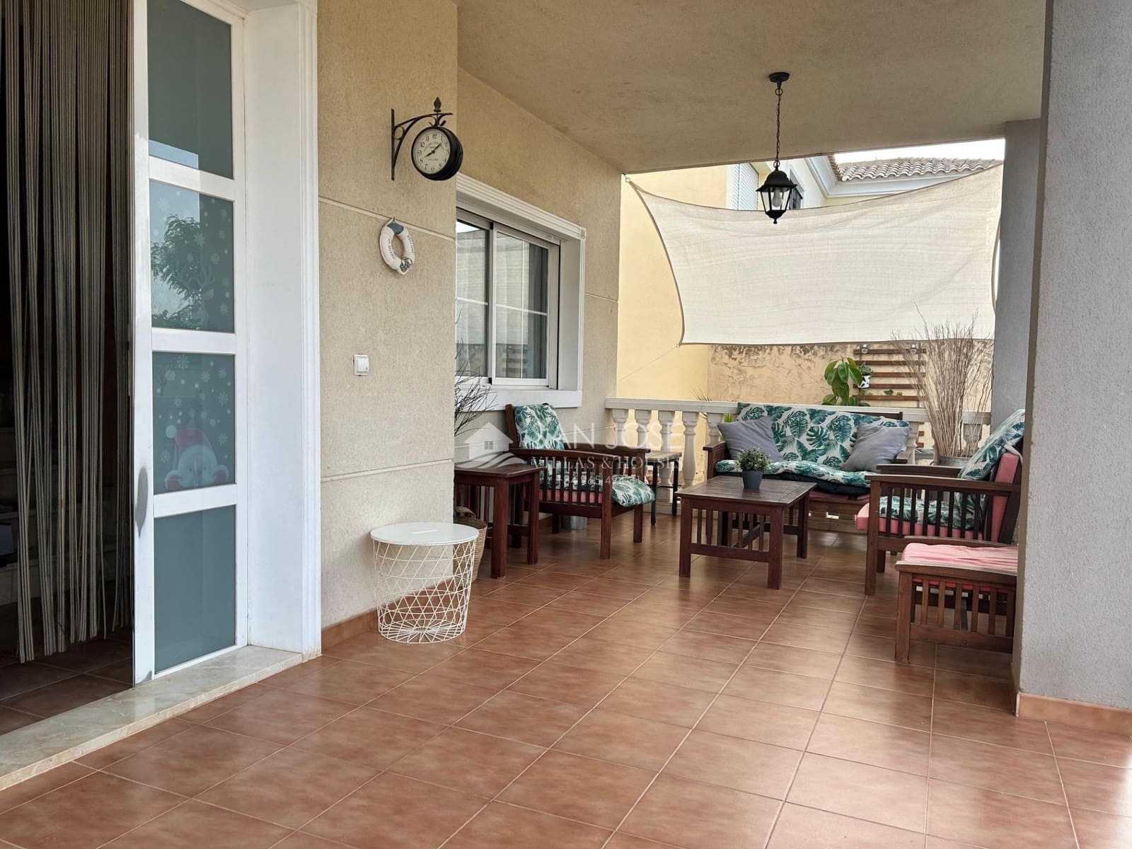 Chalet de 3 habitaciones en Aspe en venta con piscina garaje - 295.000 € (Ref: 9266516)