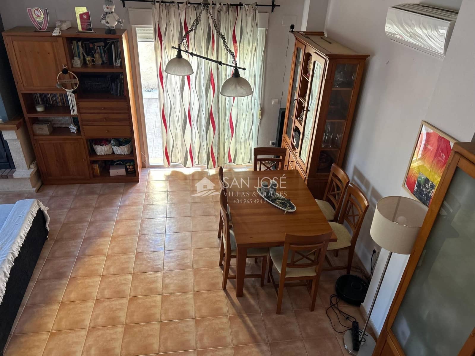 Chalet de 3 habitaciones en Aspe en venta con piscina garaje - 295.000 € (Ref: 9266516)