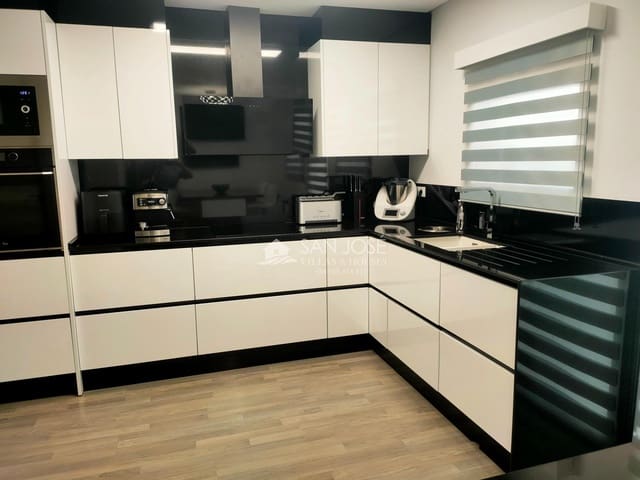 3 soveværelse Bungalow til salg i Aspe med garage - € 320.000 (Ref: 9272474)