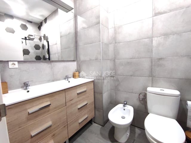 5 bedroom Townhouse for sale in Novelda with garage - € 220,000 (Ref: 9311093)