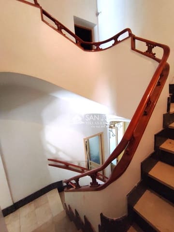 7 quarto Casa em Banda para venda em Monforte del Cid com garagem - 187 000 € (Ref: 9311094)