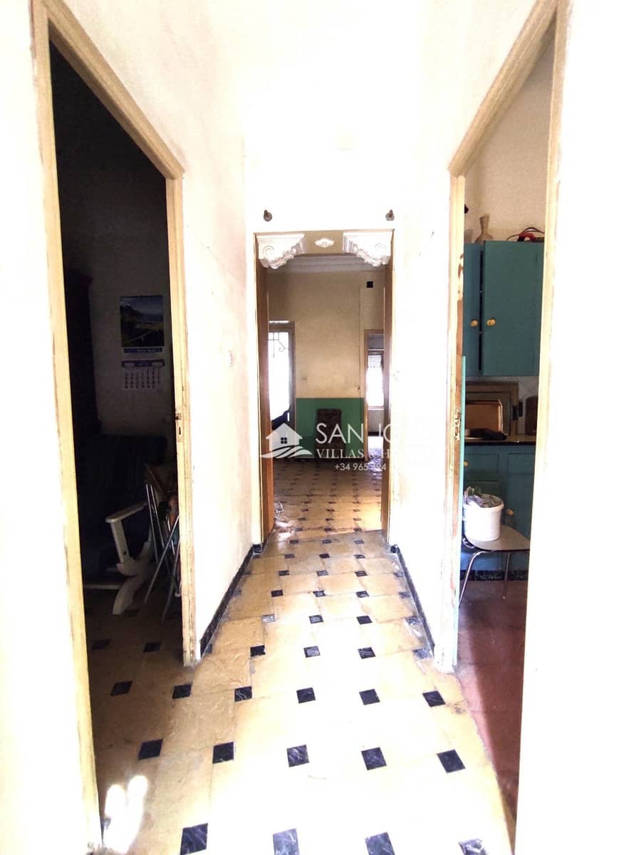 7 soveværelse Byhus til salg i Monforte del Cid med garage - € 187.000 (Ref: 9311094)