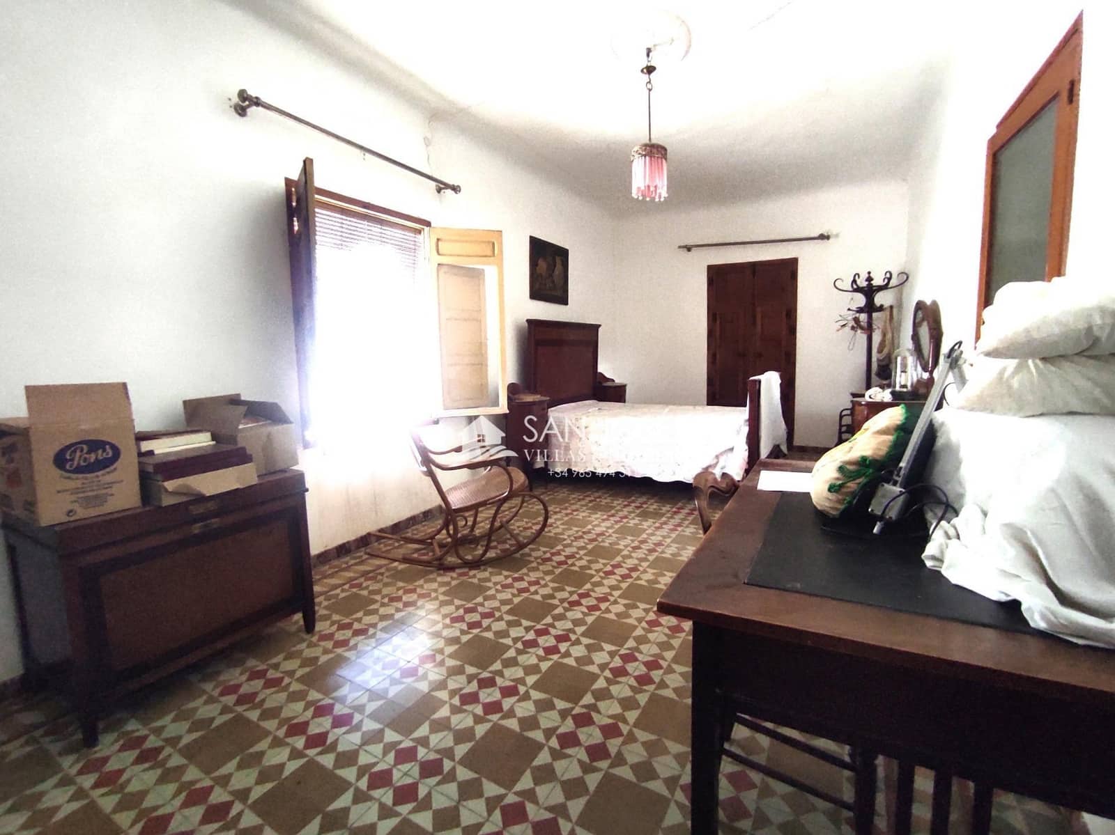 7 soveværelse Byhus til salg i Monforte del Cid med garage - € 187.000 (Ref: 9311094)