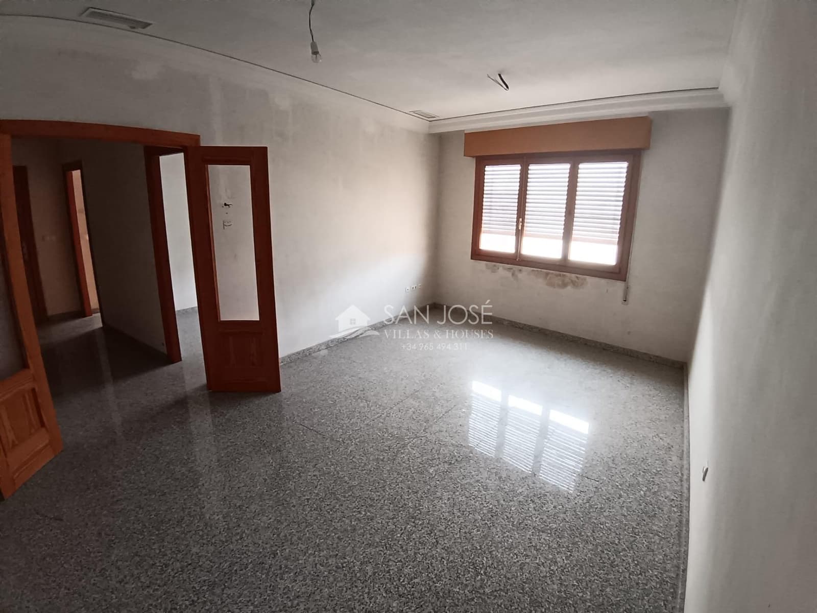 8 camera da letto Commerciale in vendita in Monforte del Cid con garage - 331.000 € (Rif: 9311095)