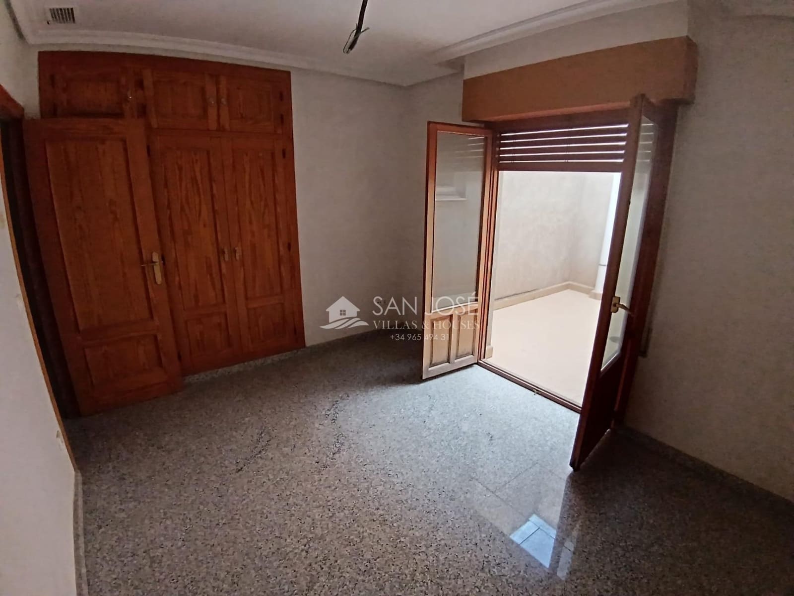8 camera da letto Commerciale in vendita in Monforte del Cid con garage - 331.000 € (Rif: 9311095)