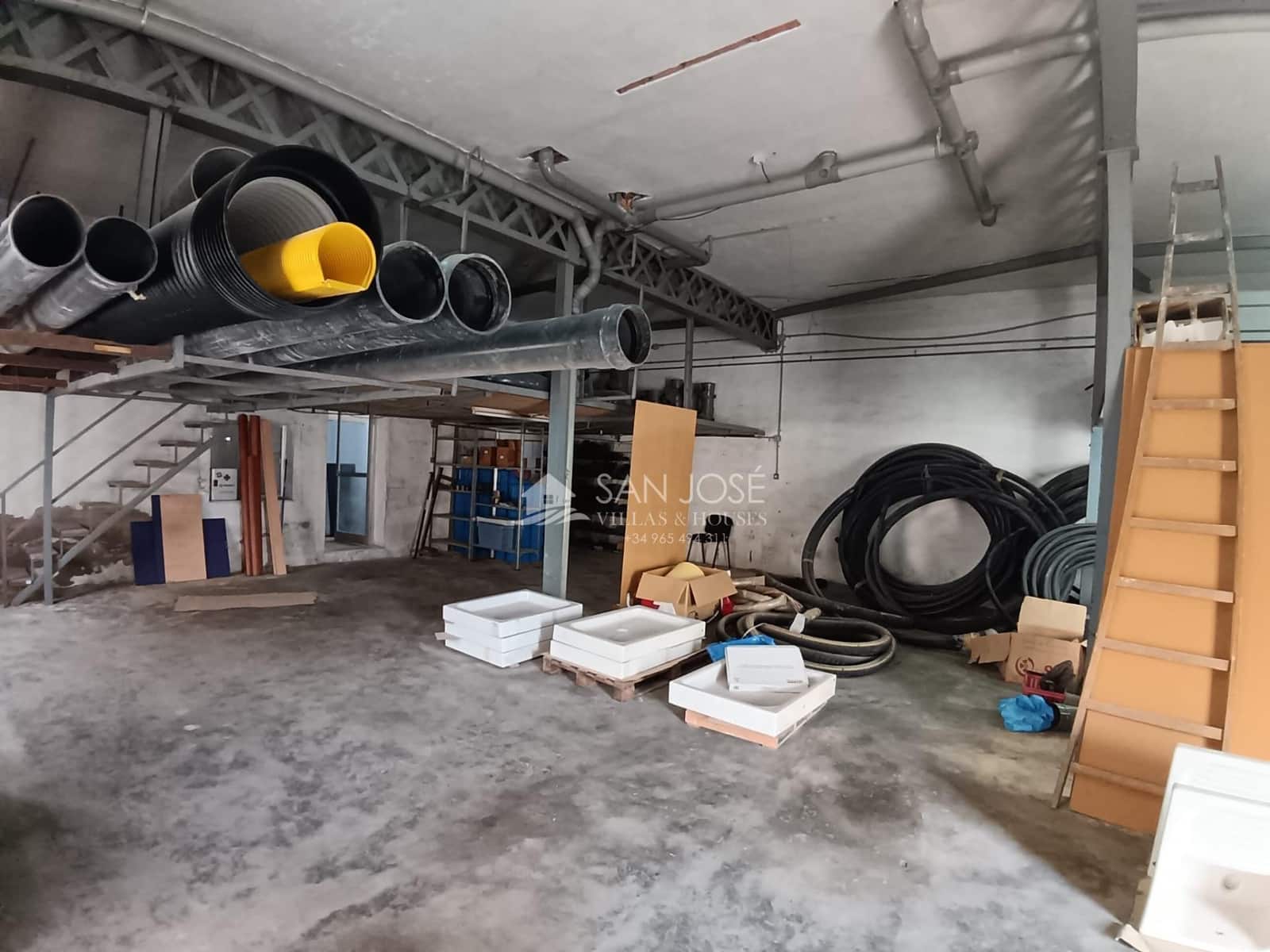 8 camera da letto Commerciale in vendita in Monforte del Cid con garage - 331.000 € (Rif: 9311095)