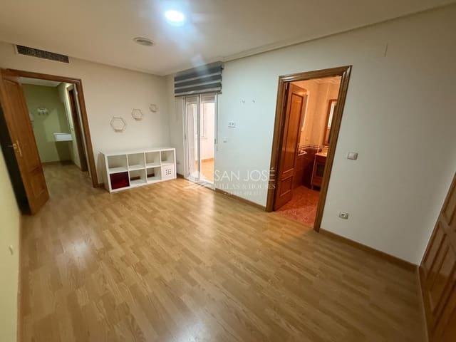 3 soverom Leilighet til salgs i Albatera med garasje - € 135 050 (Ref: 9318011)