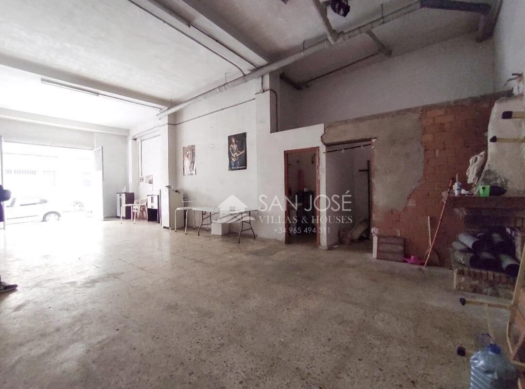 Erhverv til leje i Novelda - € 500 (Ref: 9341102)