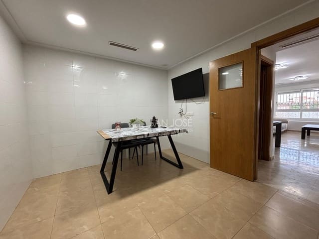 4 soveværelse Bungalow til salg i Monforte del Cid med garage - € 260.000 (Ref: 9341103)