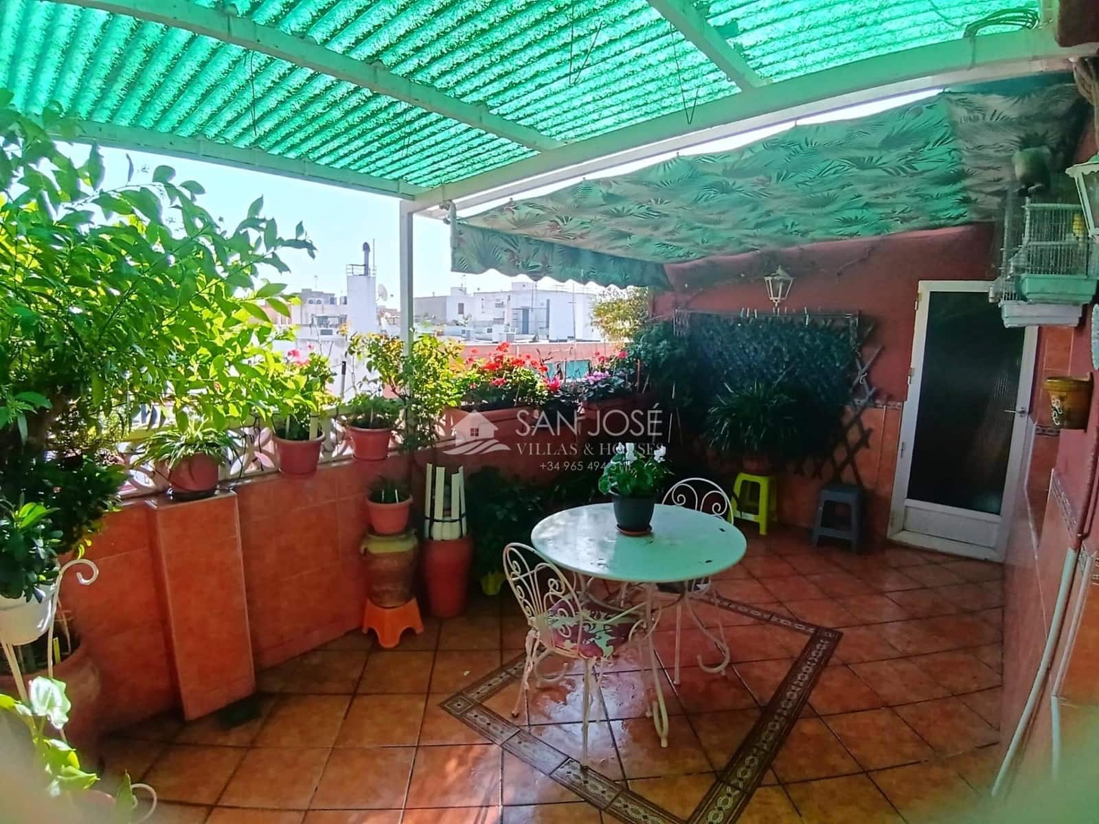 4 soverom Penthouse til salgs i Alicante by - € 176 000 (Ref: 9342132)