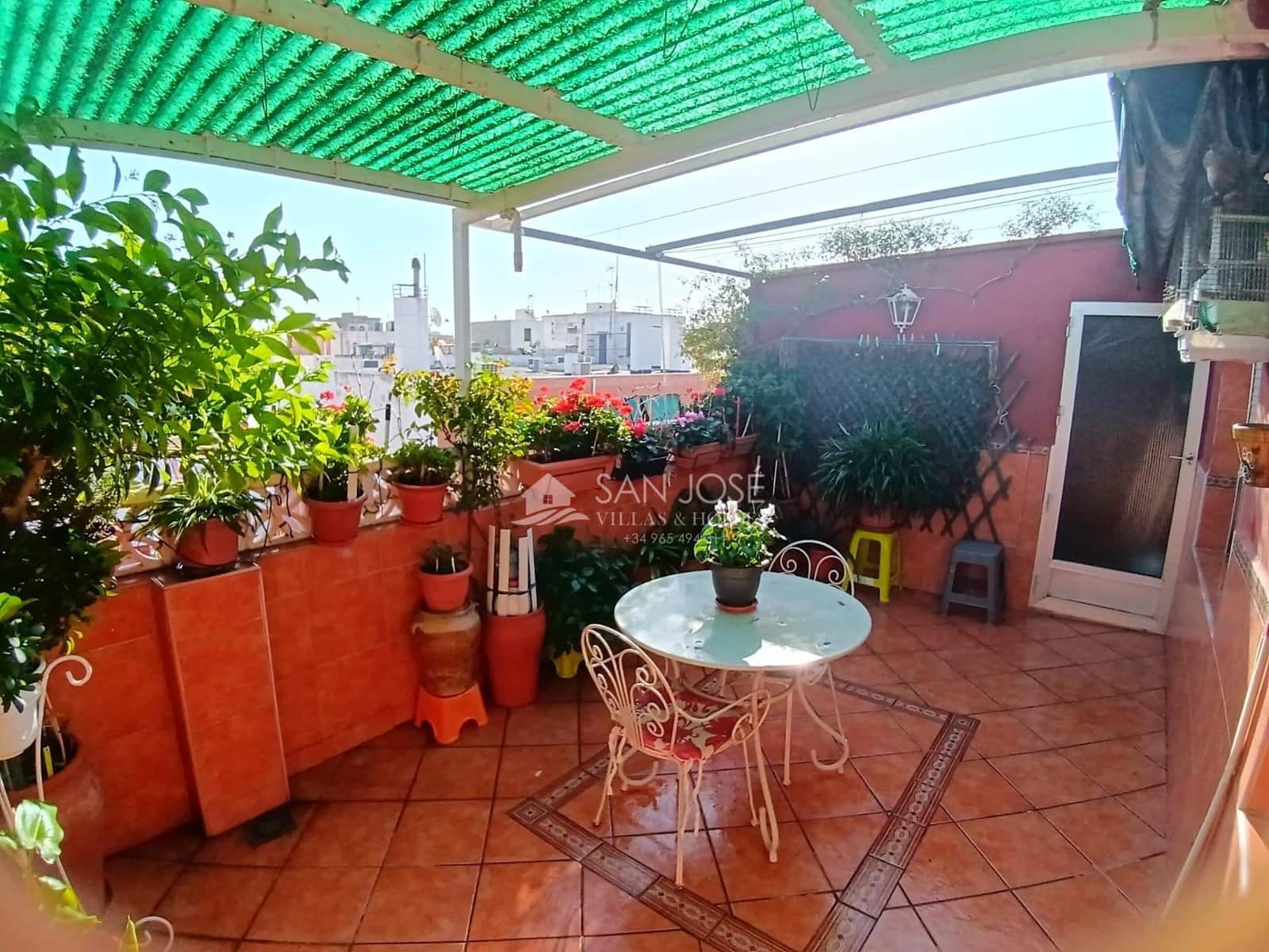 4 soverom Penthouse til salgs i Alicante by - € 176 000 (Ref: 9342132)