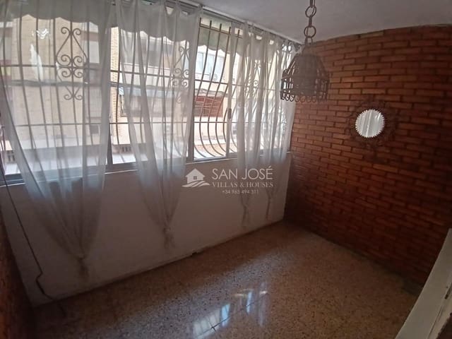 Piso de 3 habitaciones en Alicante / Alacant ciudad en venta - 167.260 € (Ref: 9343259)