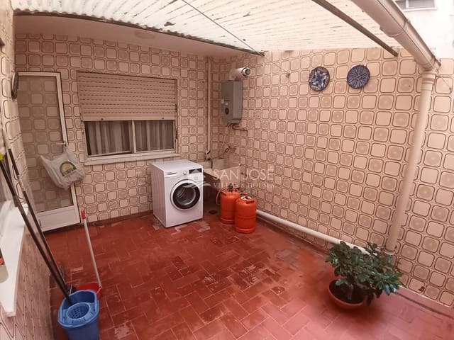 Piso de 3 habitaciones en Alicante / Alacant ciudad en venta - 167.260 € (Ref: 9343259)