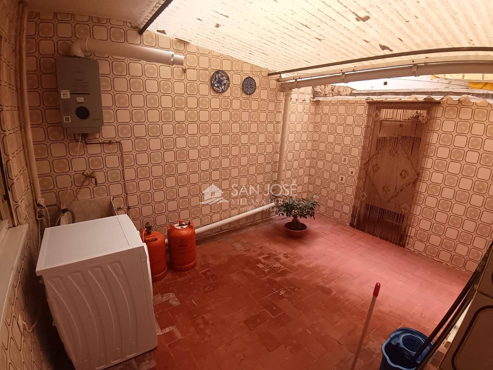 Piso de 3 habitaciones en Alicante / Alacant ciudad en venta - 167.260 € (Ref: 9343259)