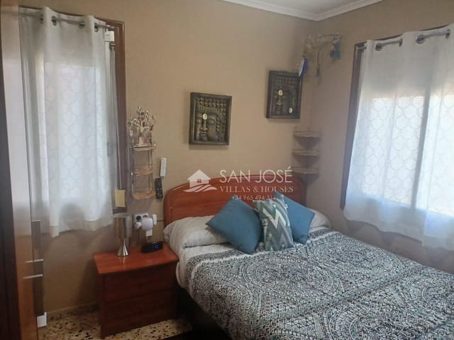 3 soveværelse Lejlighed til salg i Ciudad de Asís, Alicante by - € 140.000 (Ref: 9343260)