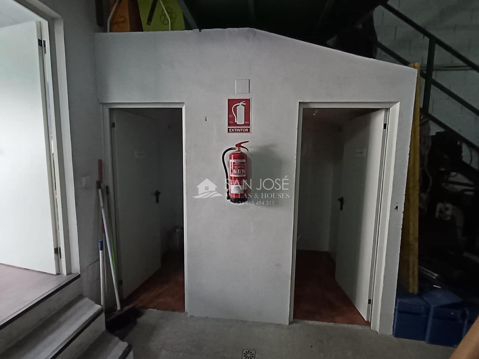 Comercial para venda em Alicante cidade - 265 000 € (Ref: 9344977)