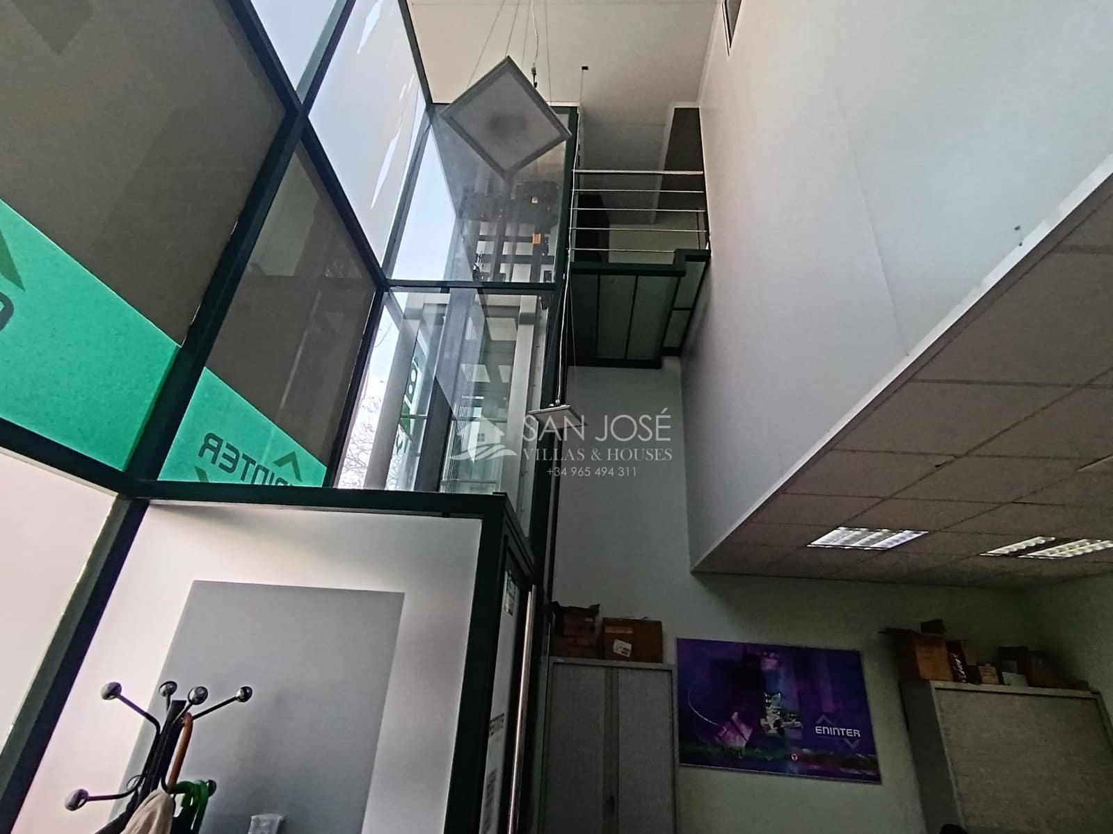 Comercial para venda em Alicante cidade - 265 000 € (Ref: 9344977)