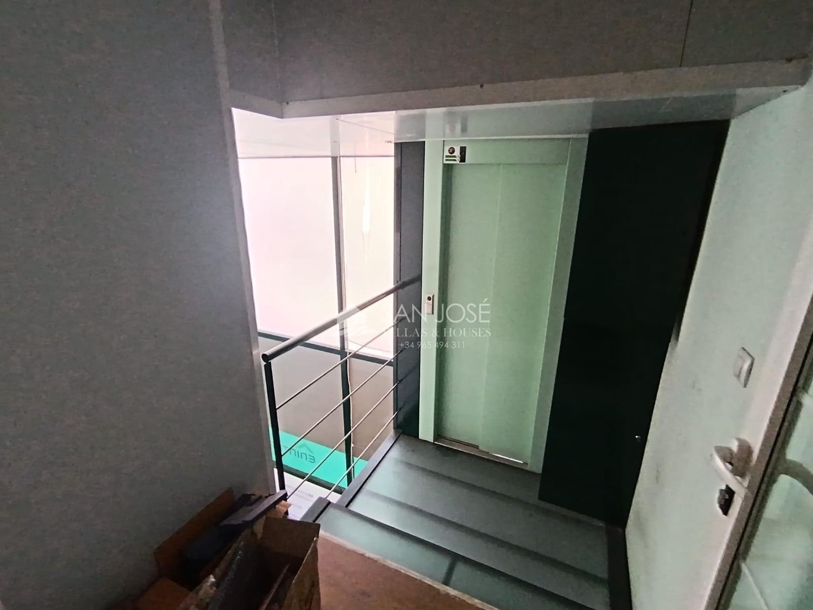 Comercial para venda em Alicante cidade - 265 000 € (Ref: 9344977)