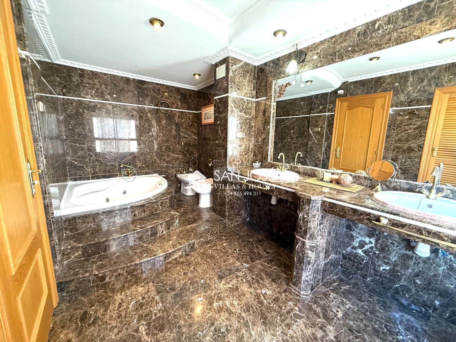 2 soverom Leilighet til salgs i Novelda - € 120 000 (Ref: 9356090)