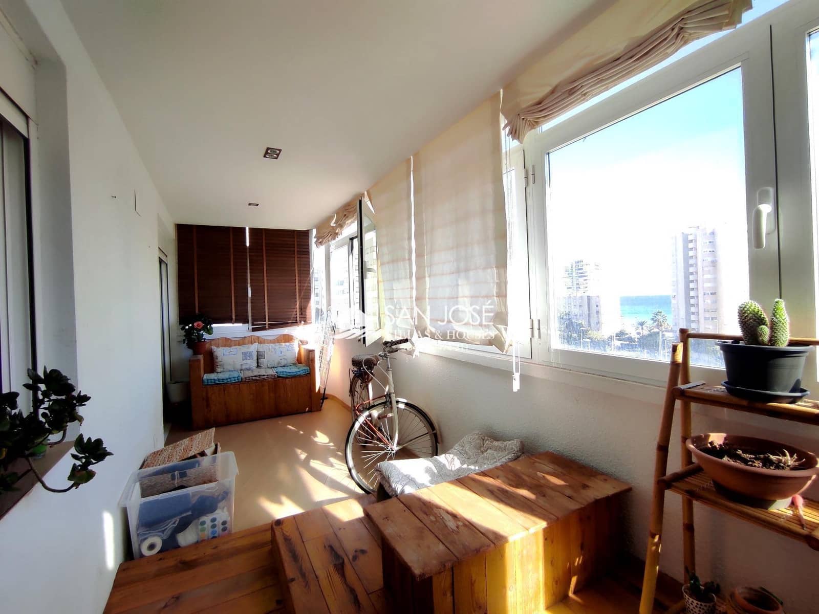 3 soverom Leilighet til salgs i Playa de San Juan med svømmebasseng - € 450 000 (Ref: 9379280)