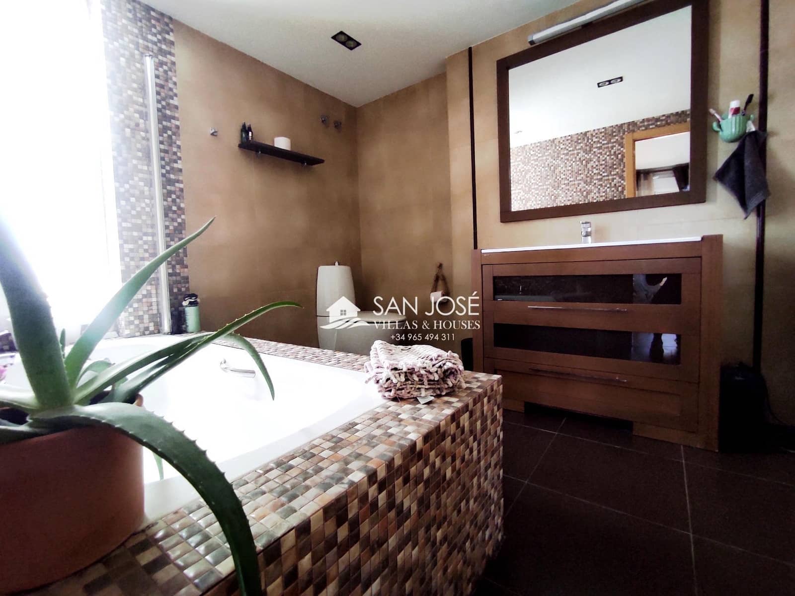 3 soverom Leilighet til salgs i Playa de San Juan med svømmebasseng - € 450 000 (Ref: 9379280)