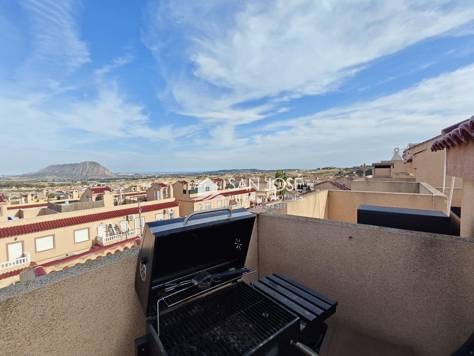 3 makuuhuone Bungalow myytävänä paikassa Monforte del Cid - 179 900 € (Ref: 9383106)