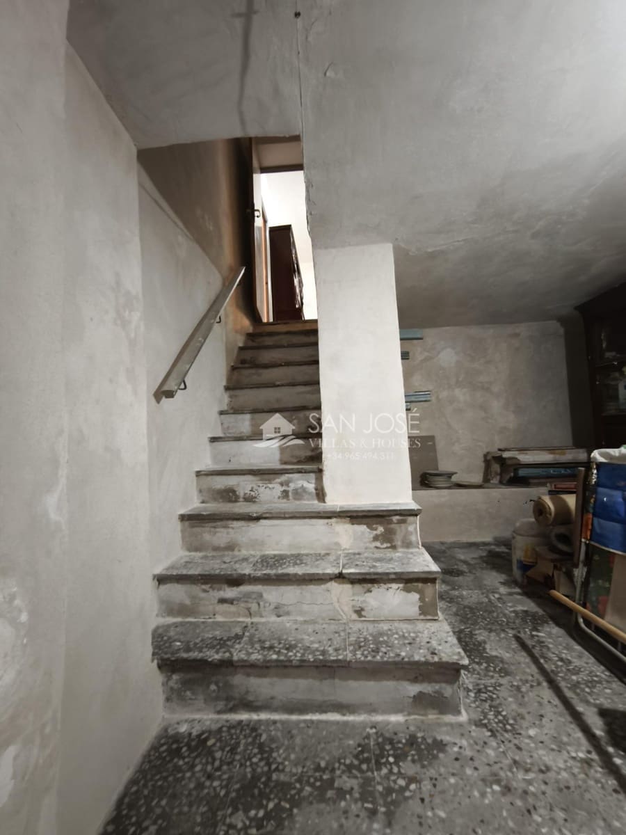 5 slaapkamer Huis te koop in Aspe - € 98.500 (Ref: 9383107)