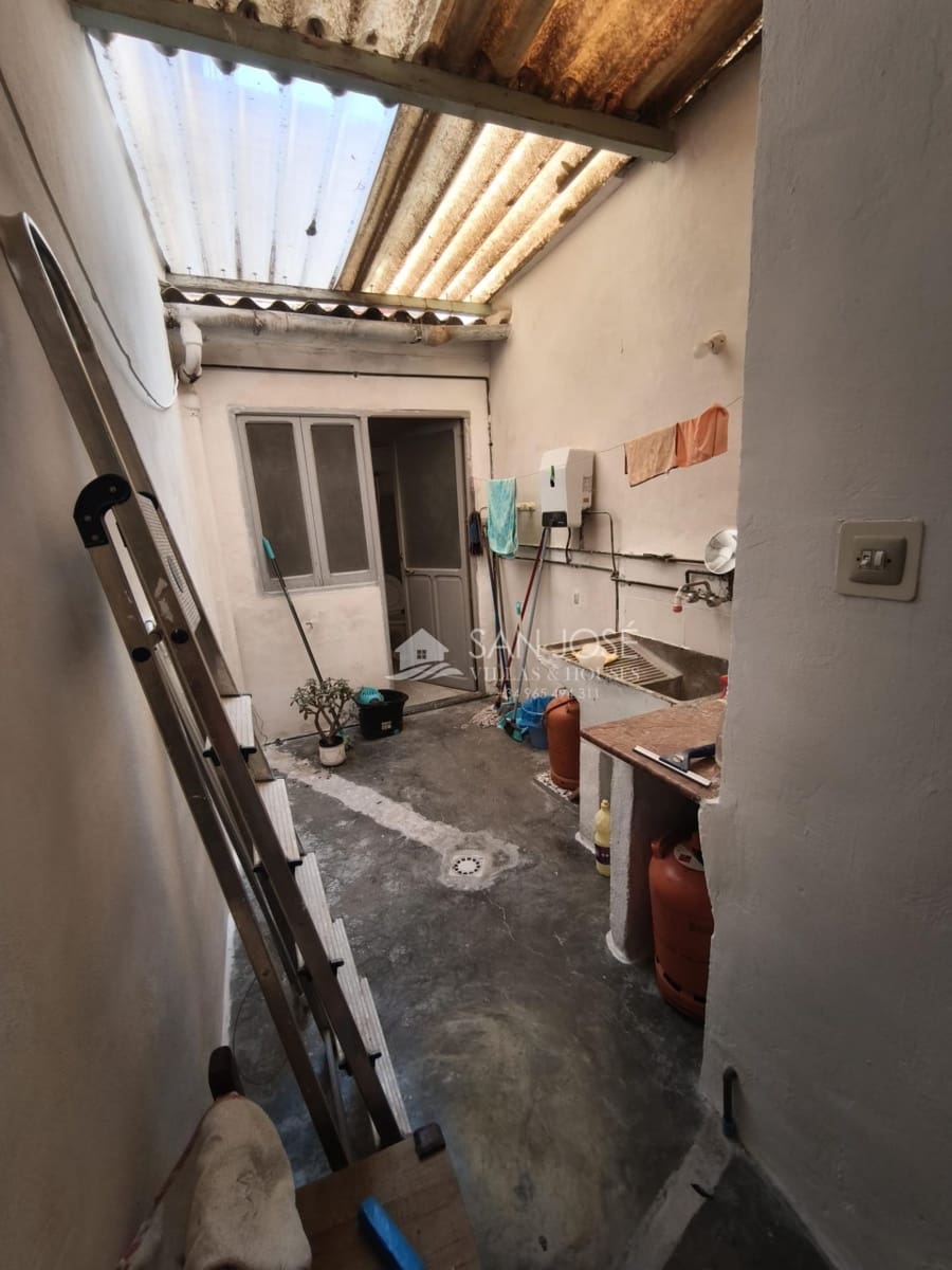 5 slaapkamer Huis te koop in Aspe - € 98.500 (Ref: 9383107)