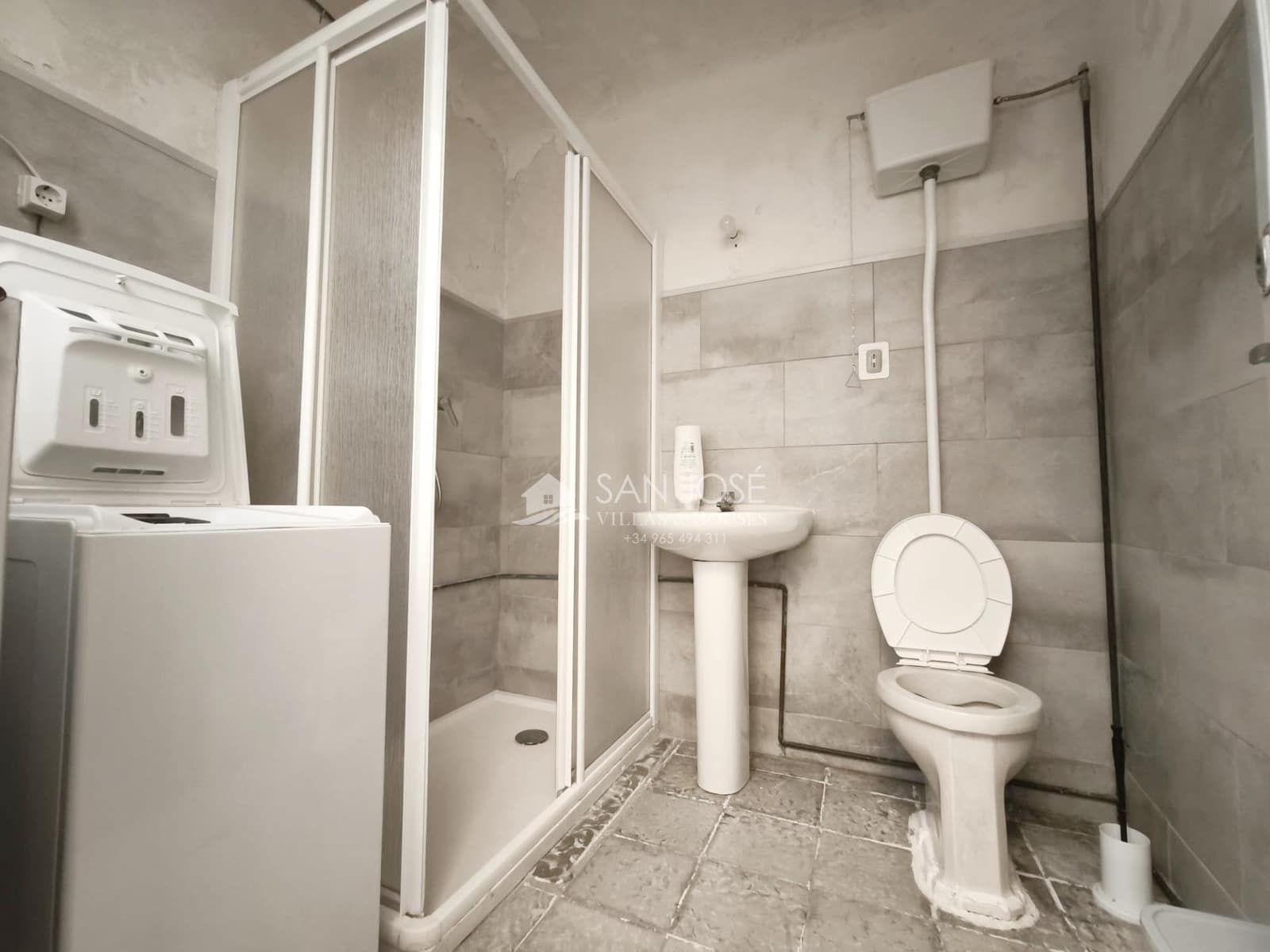 5 slaapkamer Huis te koop in Aspe - € 98.500 (Ref: 9383107)