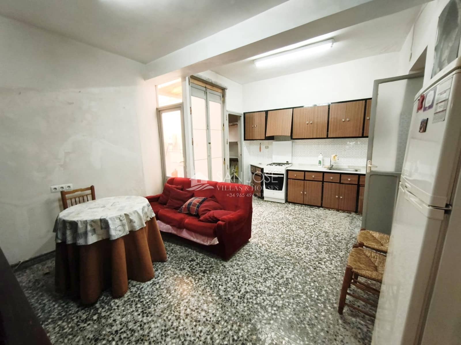 5 slaapkamer Huis te koop in Aspe - € 98.500 (Ref: 9383107)