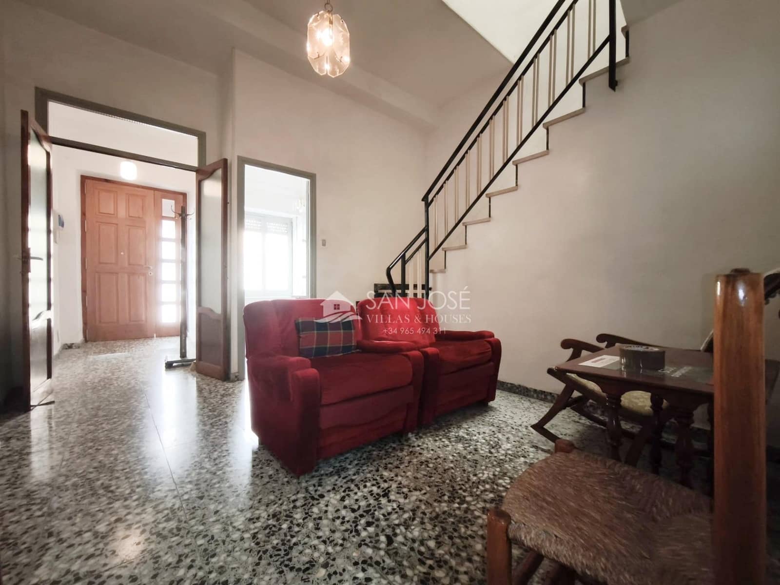 5 slaapkamer Huis te koop in Aspe - € 98.500 (Ref: 9383107)