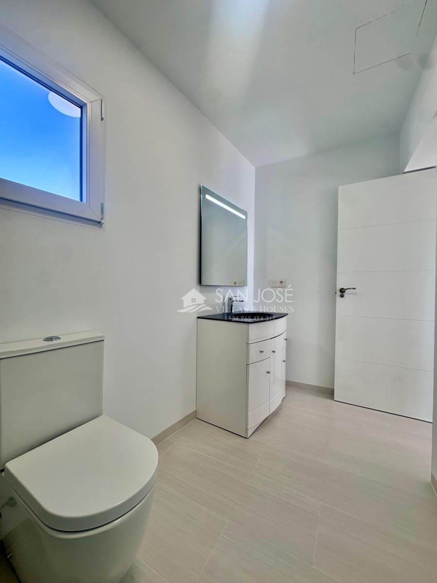 Chalet de 3 habitaciones en Aspe en venta - 270.000 € (Ref: 9393970)