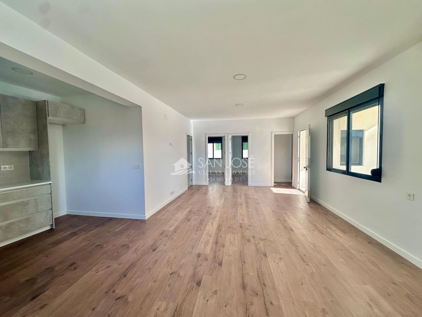 Chalet de 3 habitaciones en Aspe en venta - 270.000 € (Ref: 9393970)