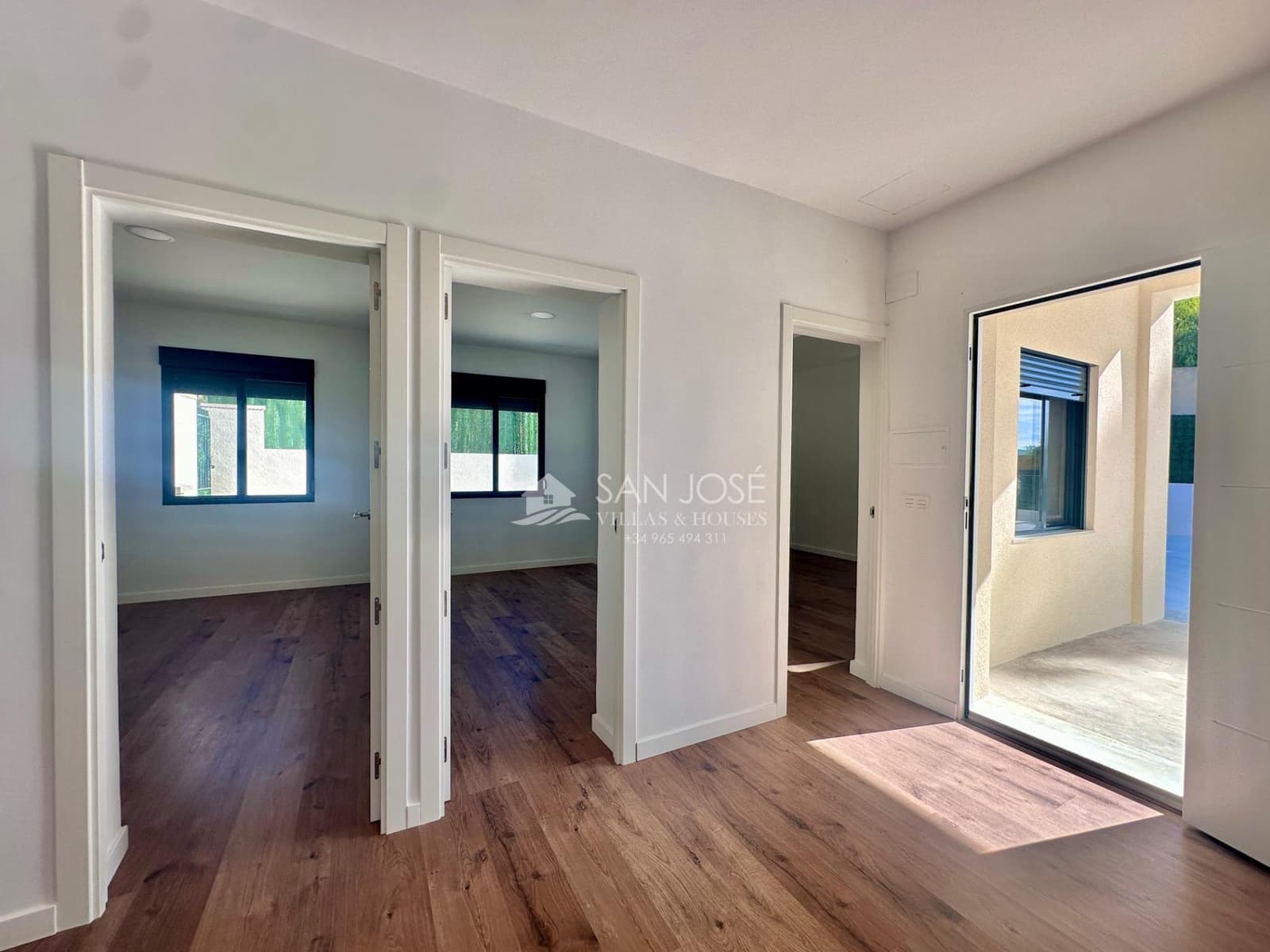 Chalet de 3 habitaciones en Aspe en venta - 270.000 € (Ref: 9393970)